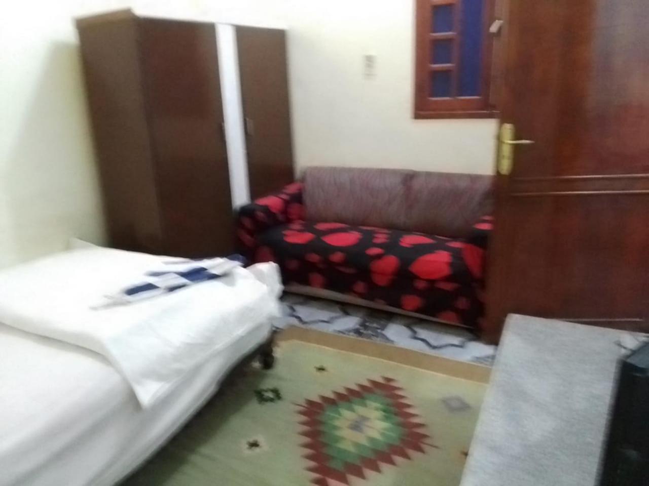 One Love Guesthouse & Restaurant Luxor Ngoại thất bức ảnh